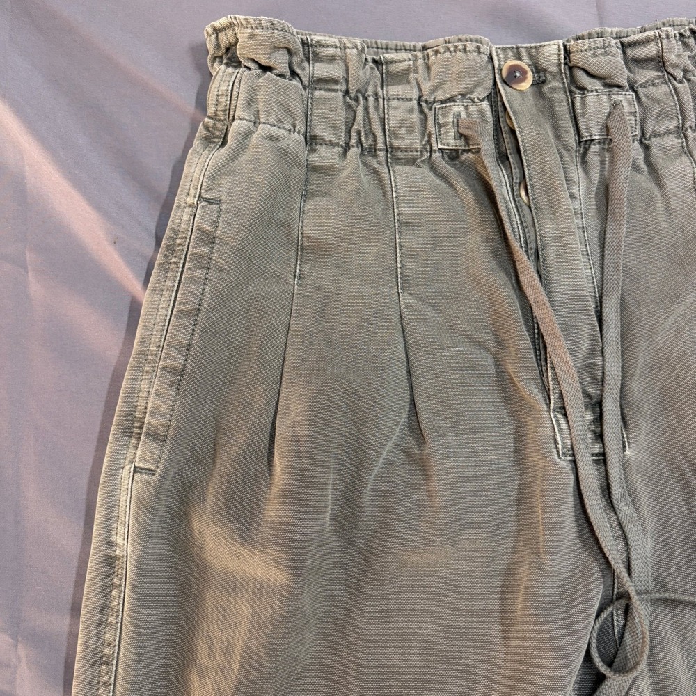 Free People Sugar Kelp Paperbag Waist Pants Olive Green OB934529 Size Large NWT - Picture 4 of 12